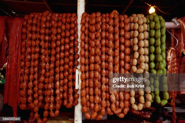 hanging chorizo at abastos market - oaxaca fotografías e imágenes de stock