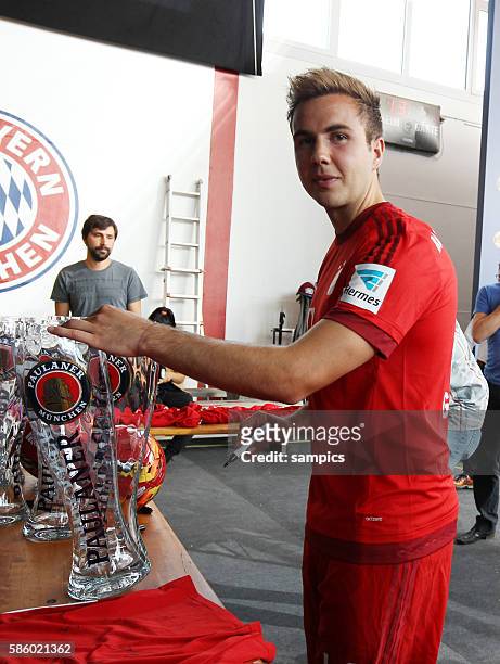 Mario Goetze Götze FC Bayern München Alljährliches Paulaner Lederhosen Werbeshooting des FC Bayern München . Auch diese Jahr präsentieren sich die...