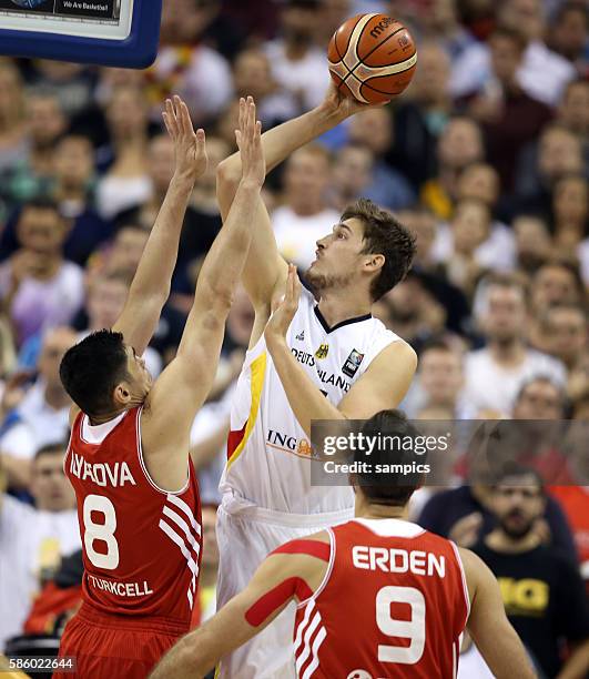 Tibor Pleiss , Ersan Ilyasova Euro Basket 2015 : Germany - Turkey