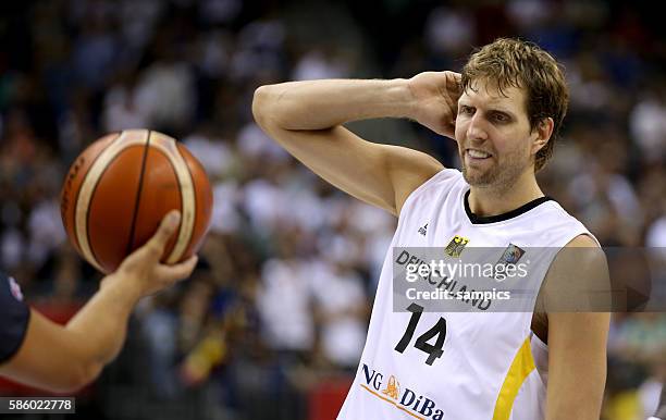 Dirk Nowitzki ratlos Euro Basket 2015 : Germany - Turkey