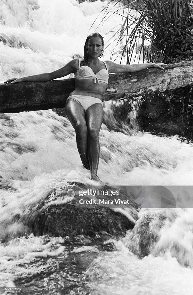 Ursula Andress