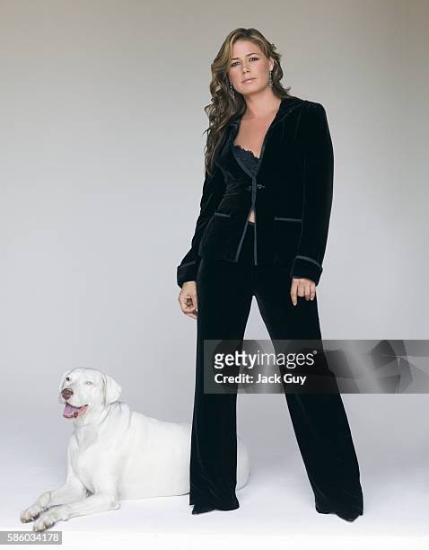Actress Maura Tierney is photographed on October 10, 2004. PUBLISHED IMAGE.