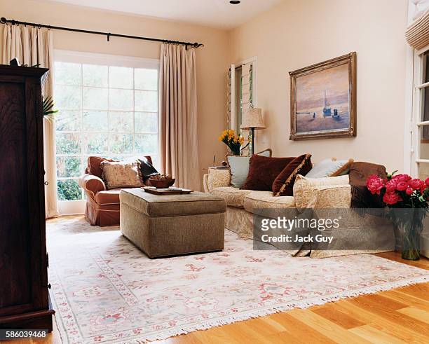 Actress Courtney Thorne-Smith's home is photographed for InStyle in 2002 in Los Angeles, California. Thorne-Smith's living room.