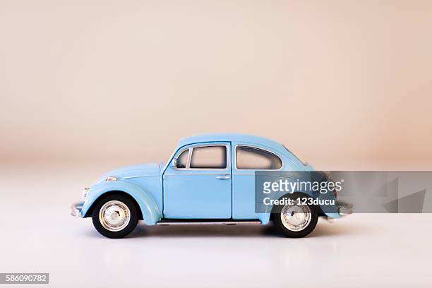 volkswagen beetle - beetle car stock pictures, royalty-free photos & images