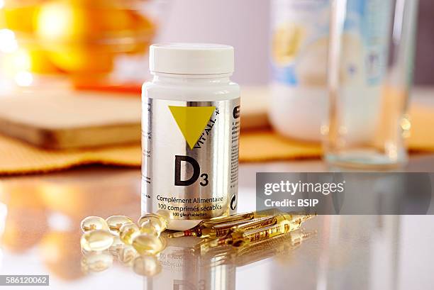 Vitamin D3 supplements .