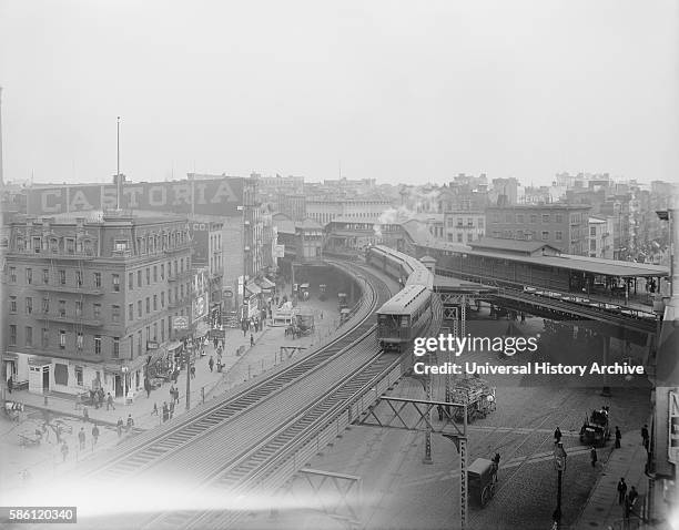 Chatham Square and Elevated Train, New York City, USA, circa 1900.