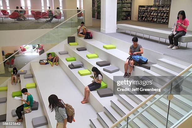 Mu Library Inside 15 Chien Mu University Library Stock Photos, High-Res Pictures, and ...