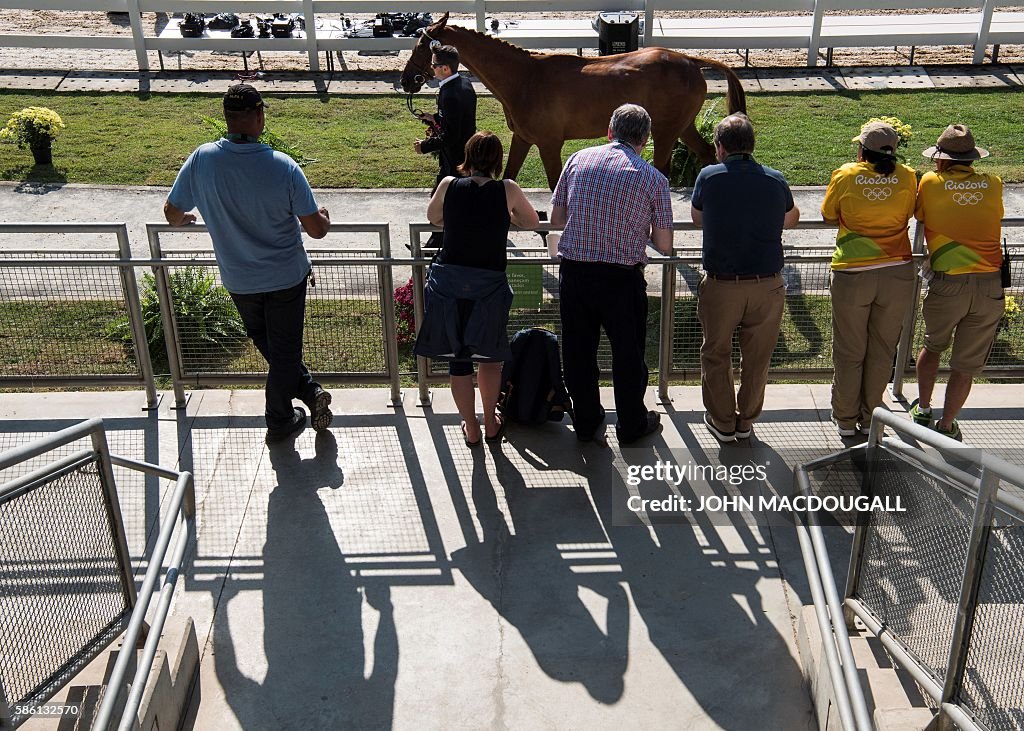 EQUESTRIAN-OLY-2016-RIO-INSPECTION