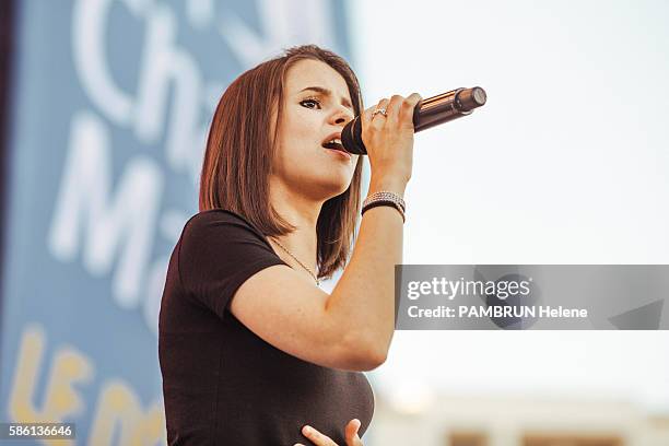 At the 32th edition of the Francofolies La Rochelle 2016, the singer Marina Kaye is photographed in concert on july 13, 2016 in La Rochelle.