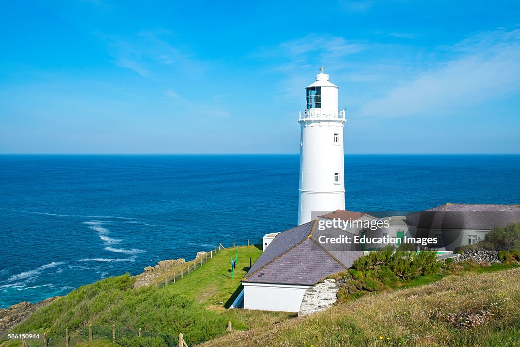 The Lighthouse At Trevose Head In Cornwall England Uk Fotograf a De the-lighthouse-at-trevose-head-in-cornwall-england-uk-fotograf-a-de