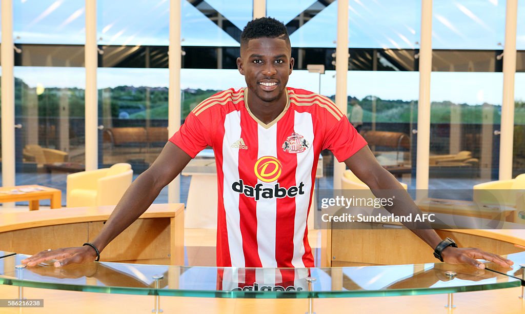 Sundelrand Unveil New Signing Papy Djilobodji