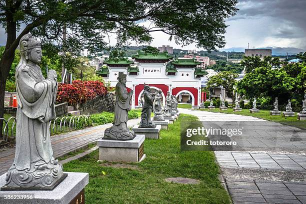 baguashan great buddha scenic area (八卦山大佛風景區), in mountain pagua, changhua (彰化) taiwan (台湾) - 台湾 stock pictures, royalty-free photos & images