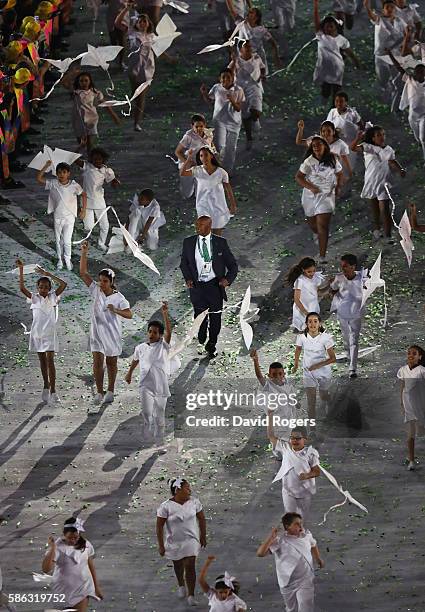 Kipchoge Keino takes part during the Opening Ceremony of the Rio 2016 Olympic Games at Maracana Stadium on August 5, 2016 in Rio de Janeiro, Brazil.