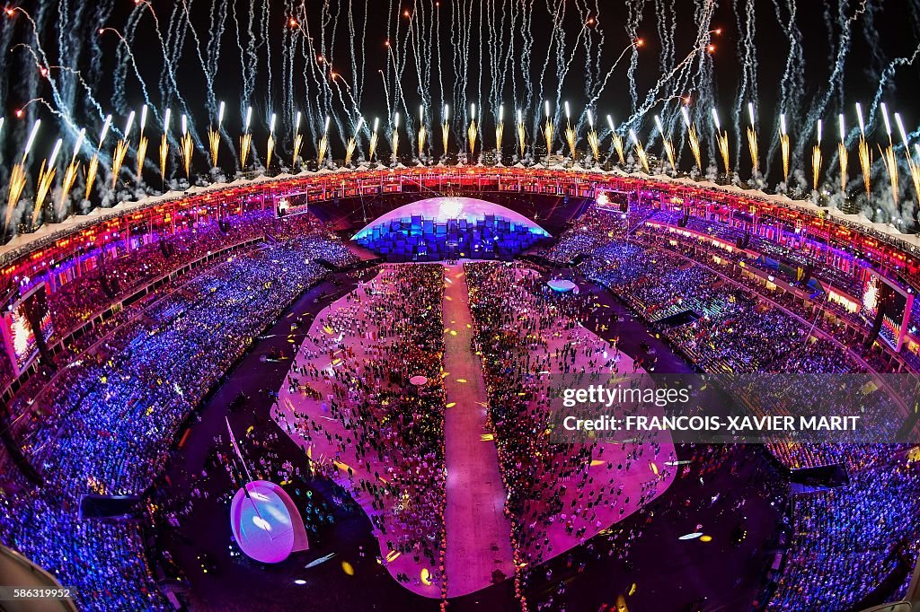 TOPSHOT-OLY-2016-RIO-OPENING