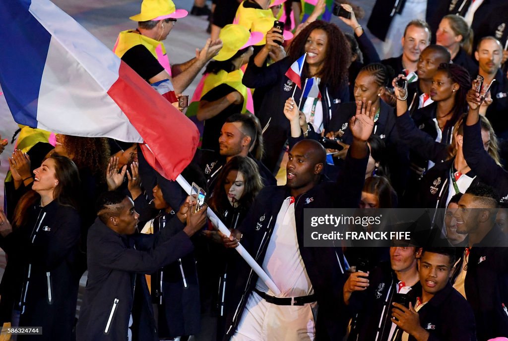 OLY-2016-RIO-OPENING-DELEGATION