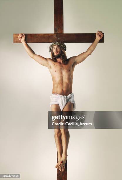 his death, for humanity’s debt - jezus christus stockfoto's en -beelden