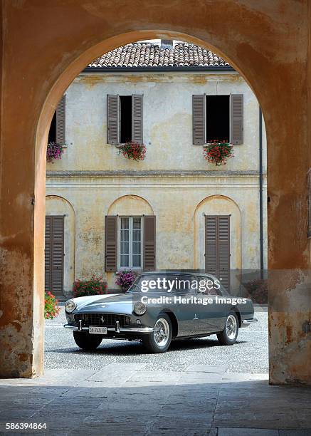 Ferrari 250 GT Pininfarina. Artist: Unknown.