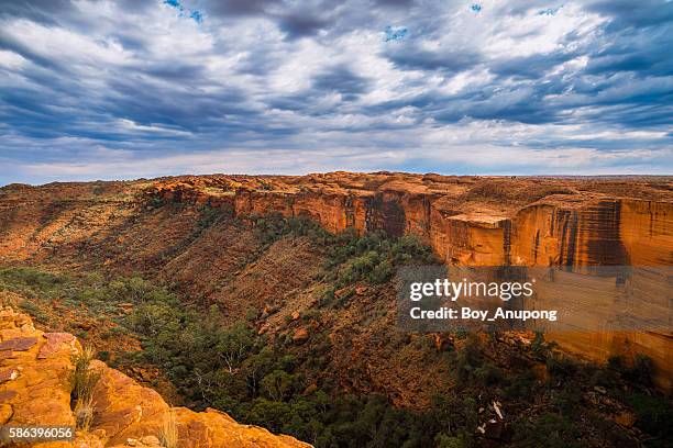 kings canyon, watarrka national park, northern territory, australia - northern territory stock pictures, royalty-free photos & images