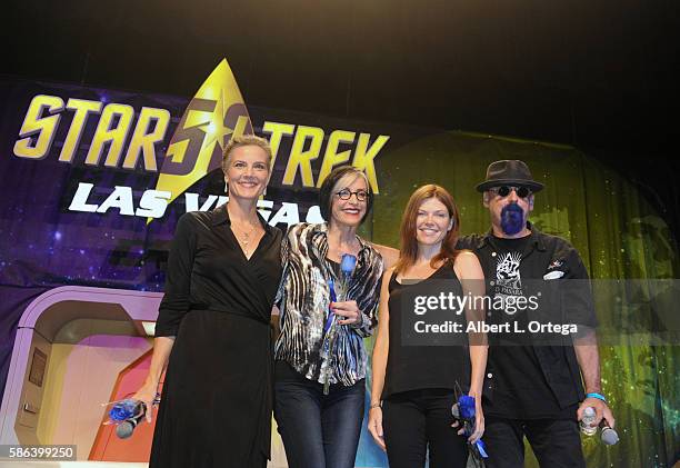 Actresses Terry Farrell, Nana Visitor, Nicole de Boer and producer Ira Steven Behr on day 3 of Creation Entertainment's Official Star Trek 50th...