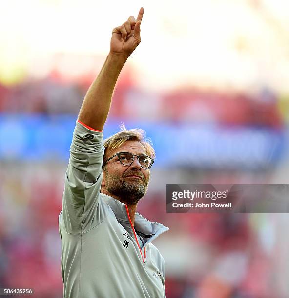 Jurgen Klopp manager of Liverpool shows his appreciation to the fans at the end of the International Champions Cup match between Liverpool and...