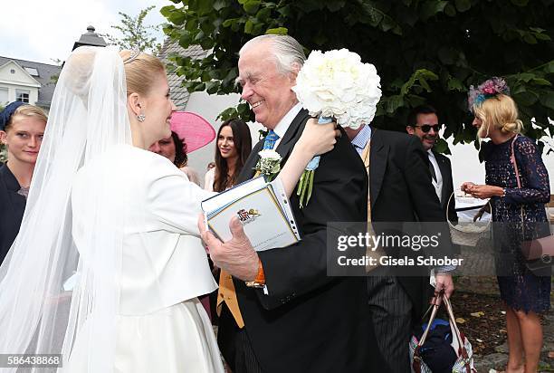 Bride Franziska princess zu Sayn-Wittgenstein-Berleburg, born Balzer and her father in law Otto-Ludwig zu Sayn-Wittgenstein-Berleburg during the...