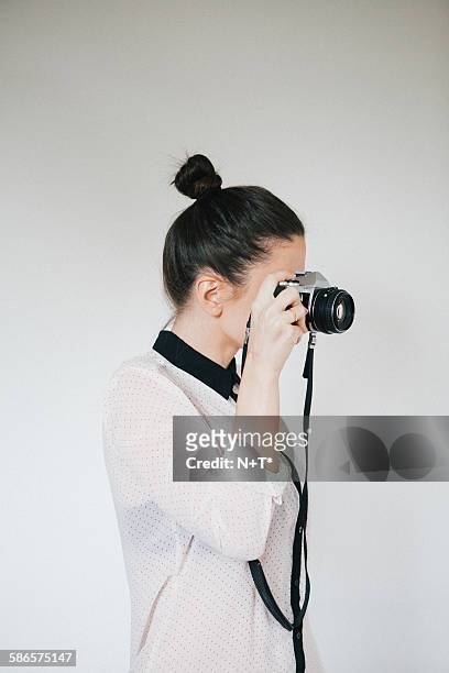 girl shooting - n n girl models stock pictures, royalty-free photos & images