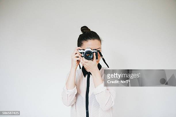 girl shooting - n n girl models stock pictures, royalty-free photos & images