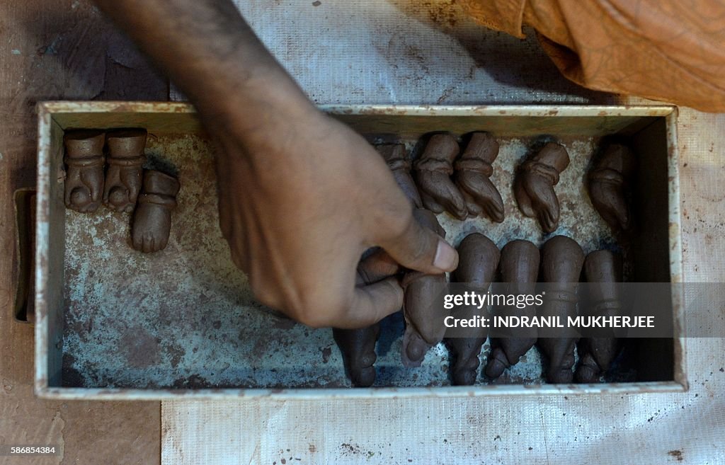 INDIA-RELIGION-ENVIRONMENT