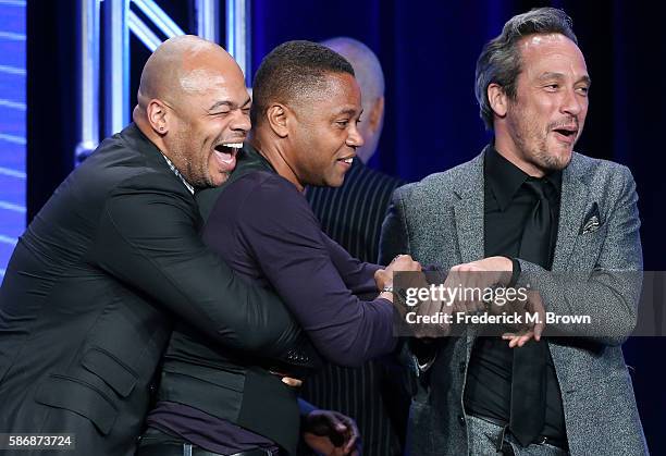 Executive producer/director Anthony Hemingway, actor Cuba Gooding Jr. And executive producer D.V. DeVincentis onstage at the 32nd annual Television...