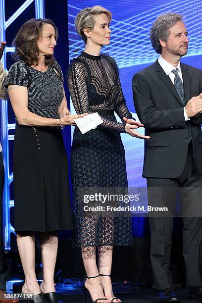 Executive producer Nina Jacobson, actress Sarah Paulson and series creator Scott Alexander accept the award for 'Program of the Year' for "The People...