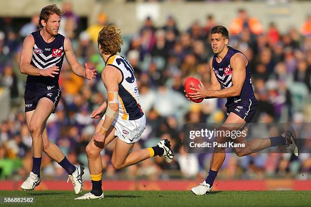 Stephen Hill of the Dockers looks to pass the ball during the round 20 AFL match between the Fremantle Dockers and the West Coast Eagles at Domain...