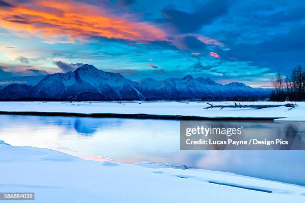 scenic view at the eklutna tailrace off the old glenn highway in the matanuska-susitna valley, southcentral alaska, hdr - mt susitna stock pictures, royalty-free photos & images