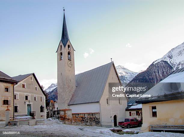 guarda - guarda switzerland fotografías e imágenes de stock