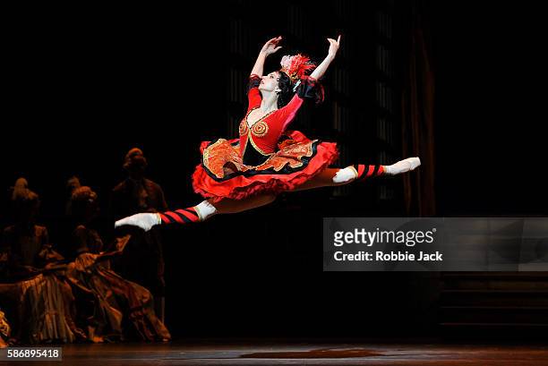 Anna Tikhomirova as Mireille de Poitiers in The Bolshoi Ballet's production of Alexei Ratmansky's revival of Vasily Vaiononen's The Flames of Paris...