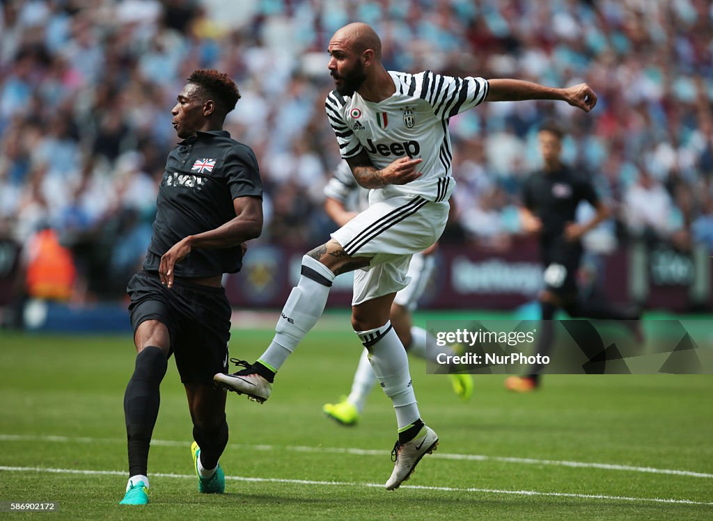 West Ham United v Juventus - Pre-Season Friendly