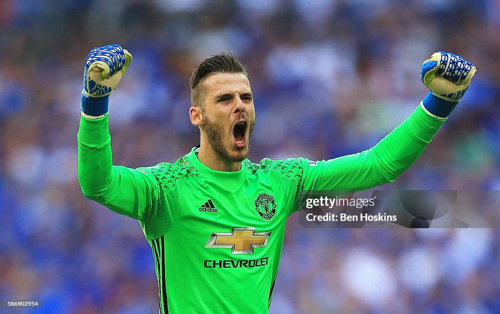 Leicester City v Manchester United - The FA Community Shield