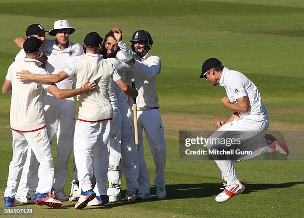 England players celebrate the last wicket to win the match during day five of the 3rd Investec Test match between England and Pakistan at Edgbaston...