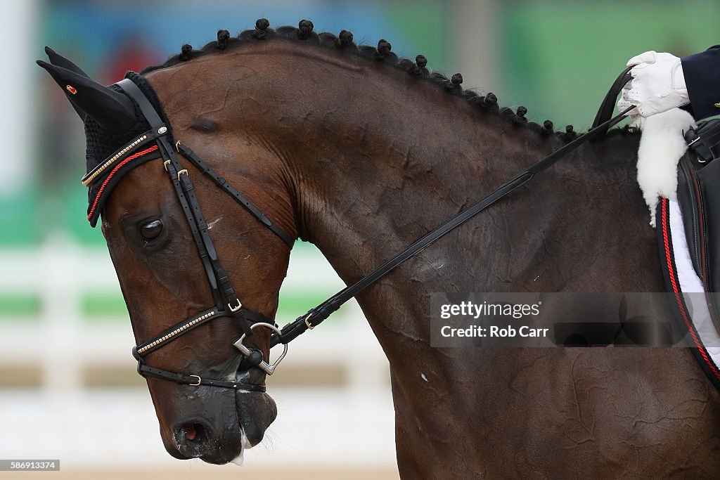 Equestrian - Olympics: Day 2
