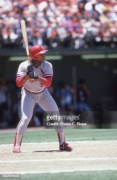 Terry Pendleton of the St. Louis Cardinals circa 1986 bats against the San Diego Padres at Jack Murphy Stadium in San Diego, California.