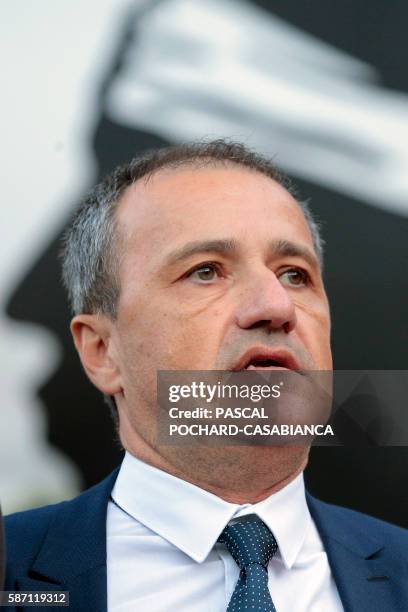 President of the Corsican assembly Jean Guy Talamoni sings the Corsican hymn at the end of the Ghjurnate Internaziunale di Corti on August 7, 2016 in...