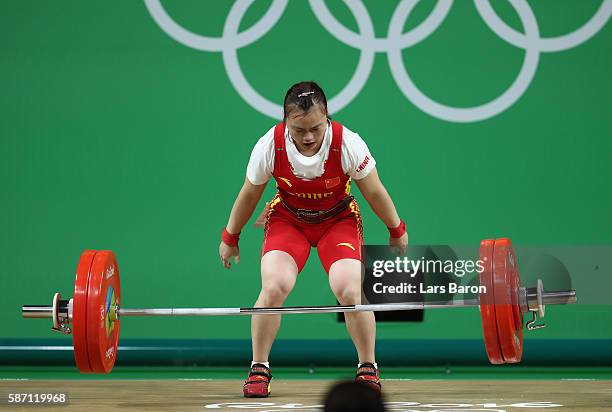 Yajun Li of China fails to lift during the Women's 53kg Group A weightlifting contest on Day 2 of the Rio 2016 Olympic Games at Riocentro - Pavilion...