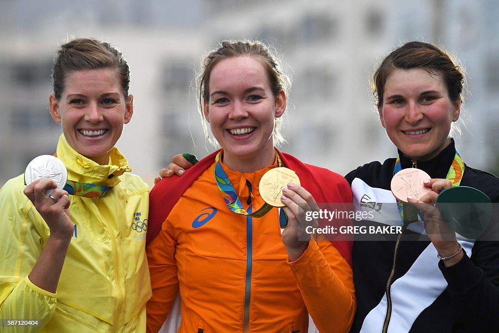 CYCLING-ROAD-OLY-2016-RIO-PODIUM
