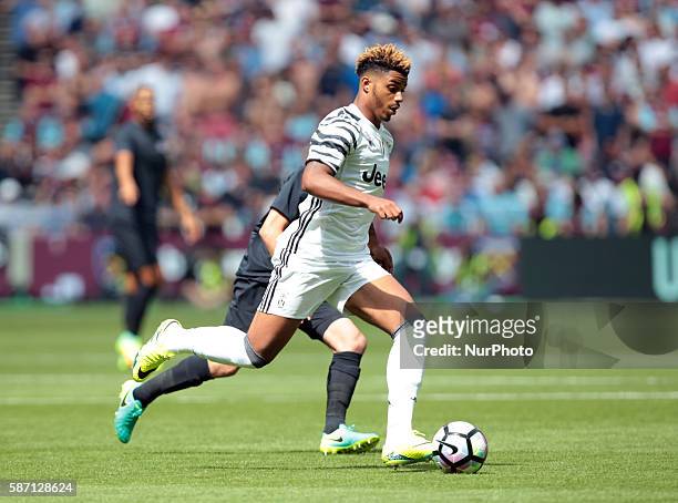 Juventus F.C Mario Lemina during todays match Betway Cup match between West Ham United and Juventus at The London Stadium, Queen Elizabeth II Olympic...
