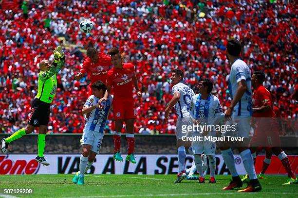 Oscar Perez goalkeeper of Pachuca jumps for the ball during the 4th round match between Toluca and Pachuca as part of the Torneo Apertura 2016 Liga...