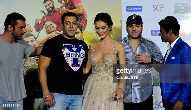 Indian Bollywood actors Sohail Khan, Salman Khan, Arbaaz Khan and Nawazuddin Siddiqui pose with British actress Amy Jackson during the trailer launch...
