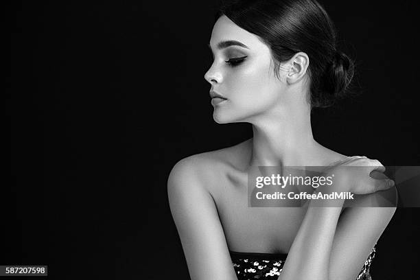 12 776点の女 白黒 セクシーのストックフォト Getty Images 12 776点の女 白黒 セクシーのストックフォト Getty Images
