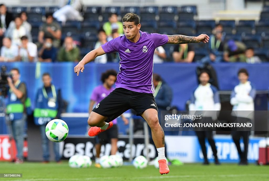 FBL-EUR-SUPERCUP-REAL-MADRID-TRAINING