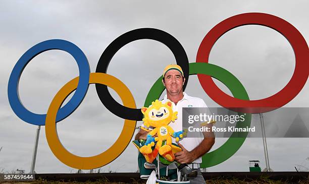 Scott Hend of Australia in front of the Olympic rings during a practice round at Olympic Golf Course on August 8, 2016 in Rio de Janeiro, Brazil.