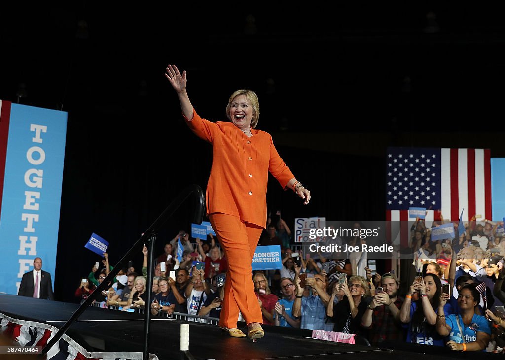 Hillary Clinton Campaigns Across Florida