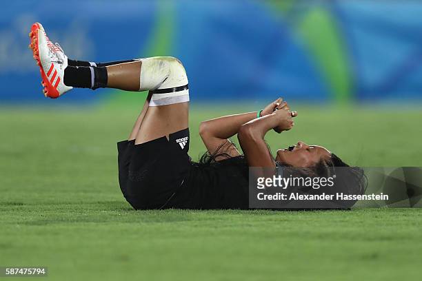 Ruby Tui of New Zeland reacts after the Women's Gold Medal Rugby Sevens match between Australia and New Zealand on Day 3 of the Rio 2016 Olympic...